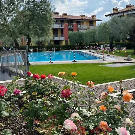 Giglio Apartment *