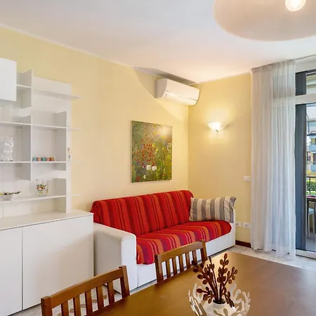 Giglio Apartment *